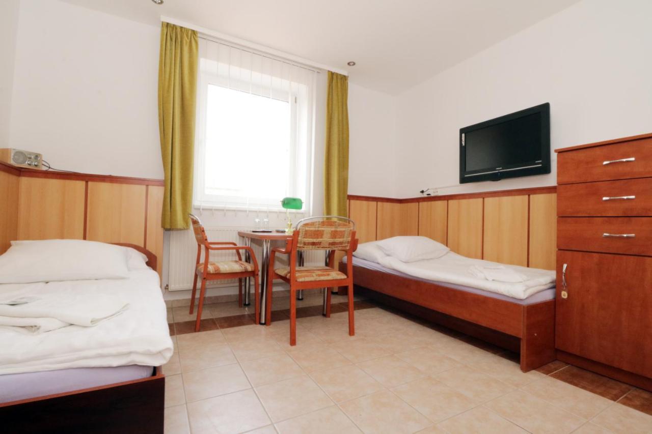 Penzion Hurka Hotel Dolni Libchavy Exterior foto