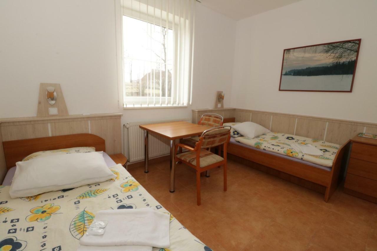 Penzion Hurka Hotel Dolni Libchavy Exterior foto