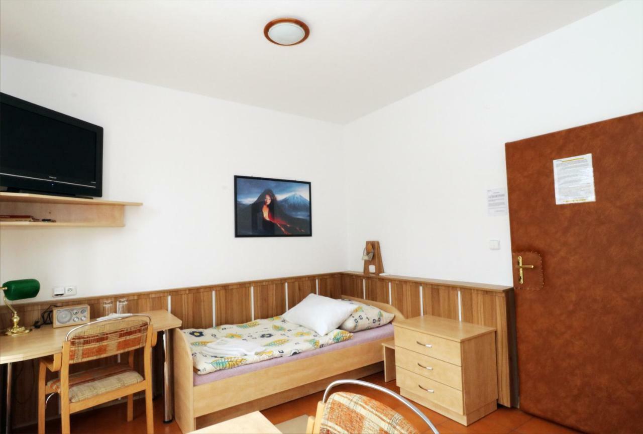 Penzion Hurka Hotel Dolni Libchavy Exterior foto